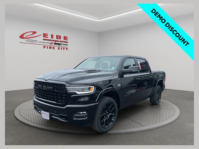 Diamond Black Crystal Pearlcoat 2026 RAM 1500 Pickup Truck Four-Wheel Drive 8-Speed Automatic