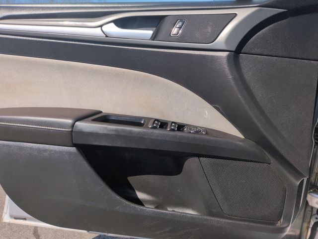 2013 Ford Fusion - Image 14