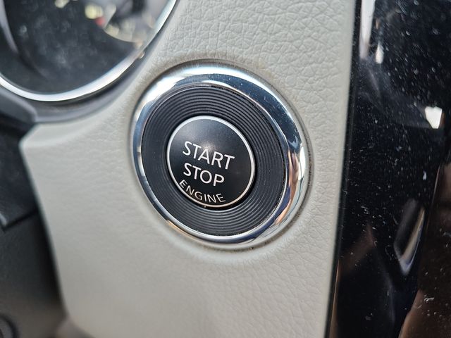 Certified Used 2020 White Nissan SL image 28