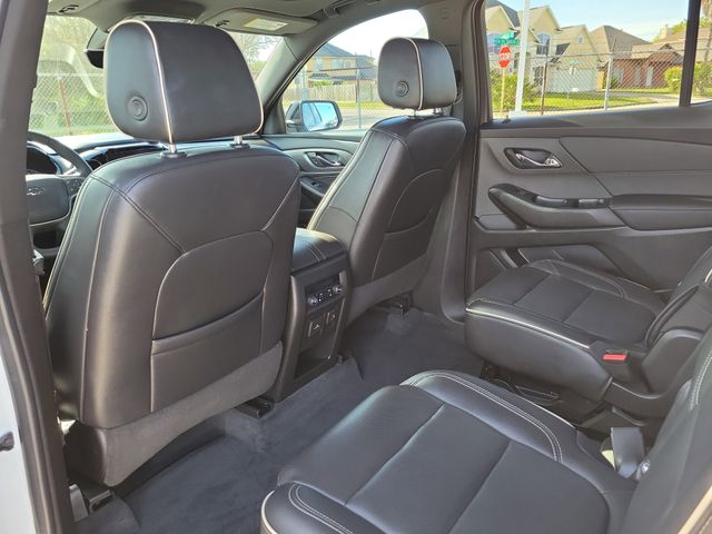 2022 Chevrolet Traverse Premier - 10