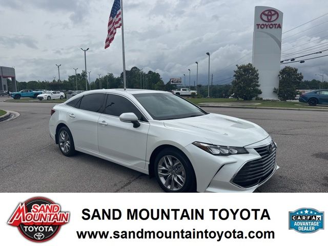 2022 Toyota Avalon XLE FWD