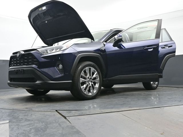 2021 Toyota RAV4 XLE Premium 43