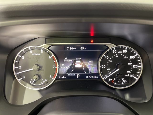 2025 Gun Metallic Nissan Rogue SV FWD SUV