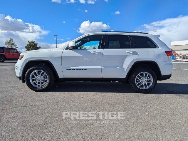 2017 Jeep Grand Cherokee Laredo 10