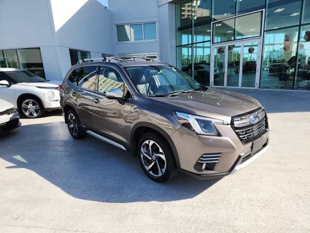 2022 Subaru Forester Touring 3