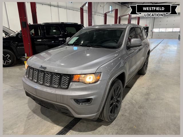 2018 Jeep Grand Cherokee Altitude 4WD