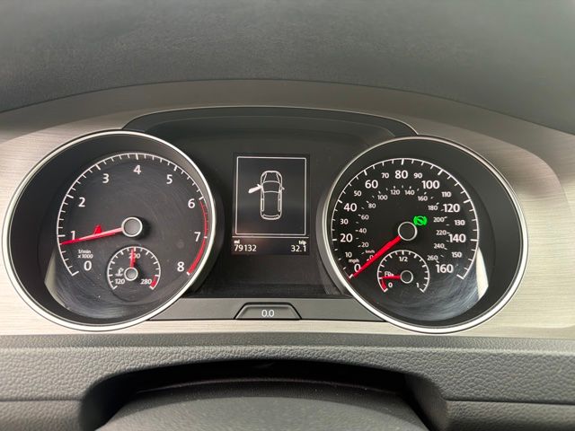 2015 Volkswagen Golf TSI S 4-Door Silver at Auto Express Mitsubishi