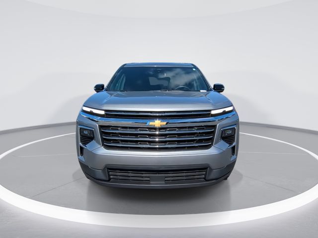 Used 2025 Gray Chevrolet LT image 3