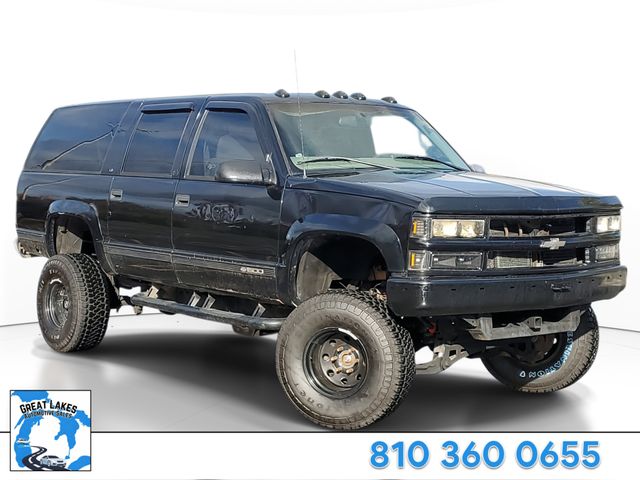 1997 Chevrolet Suburban K1500's photo