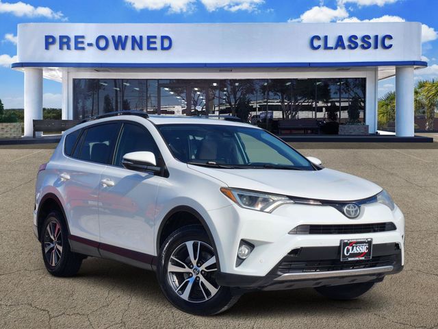 2017 Toyota RAV4 XLE White at Gullo Toyota