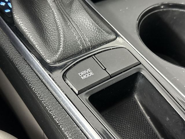 Used 2017 Hyundai Sonata For Sale in Indianapolis, IN