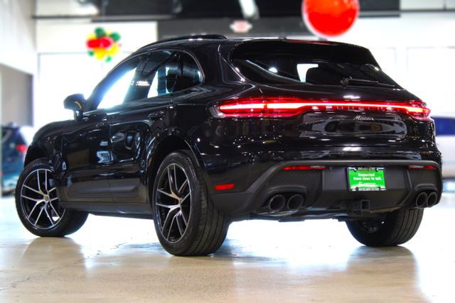 2023 Porsche Macan Base 14