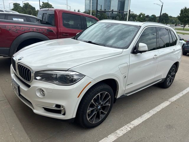 Used 2017 BMW X5 xDrive40e with VIN 5UXKT0C31H0V97627 for sale in Kansas City