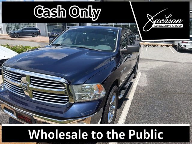 True Blue 2013 RAM 1500 SLT Crew Cab RWD Pickup Truck 4X2 Automatic