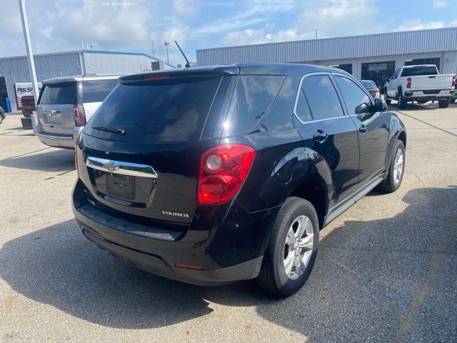 Used 2015 Black Chevrolet LS image 5