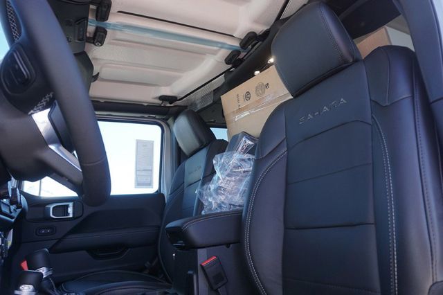 Wrangler Unlimited 4xe Sahara 4XE