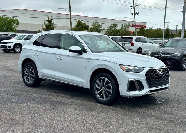 2023 Audi Q5 45 S line Premium