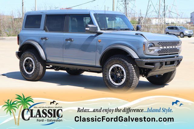 2025 Ford Bronco Badlands - 0
