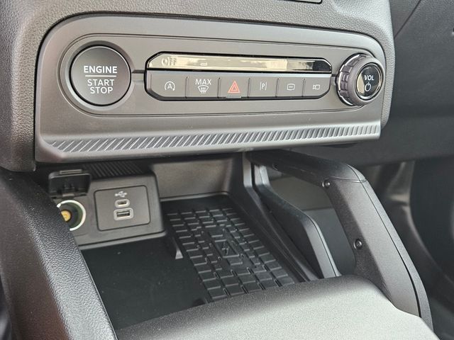 New 2025 Gray Ford Badlands image 22