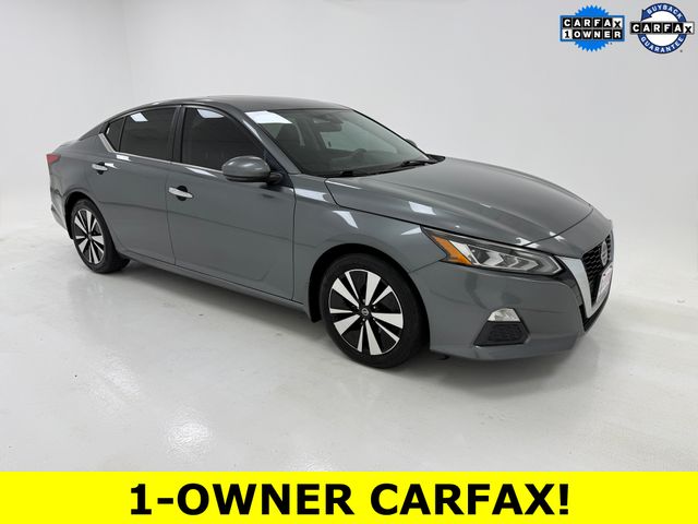  2021 Nissan Altima 2.5 SV FWD   