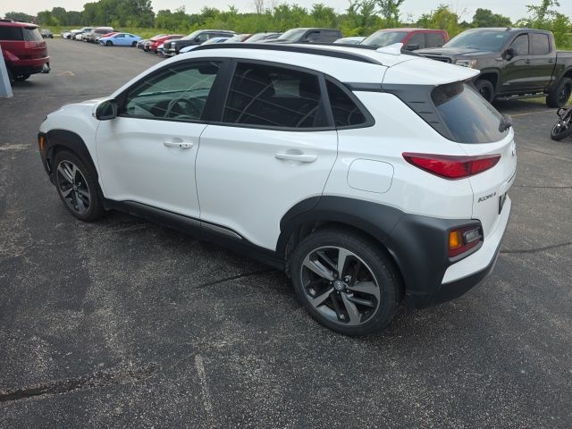 Used 2021 Lunar White Hyundai Limited image 11