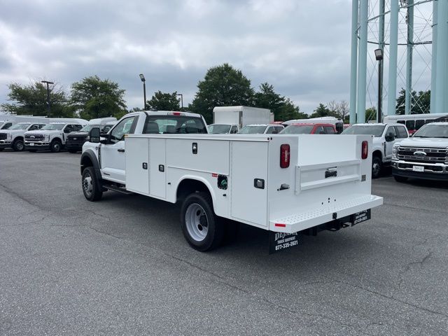 2025 Ford F-550 Super Duty 