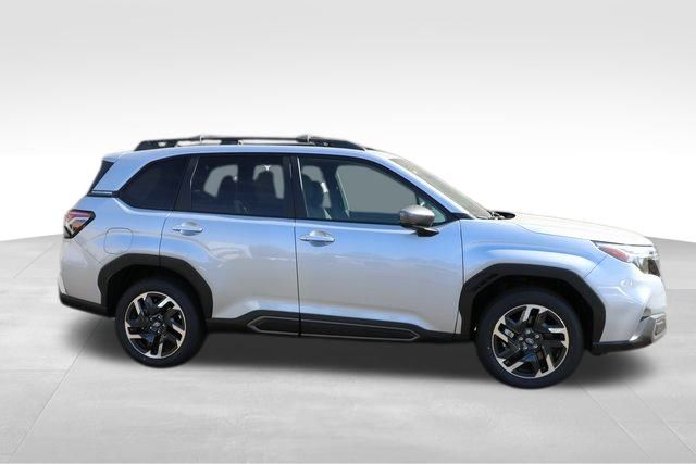 2025 Subaru Forester Limited 17