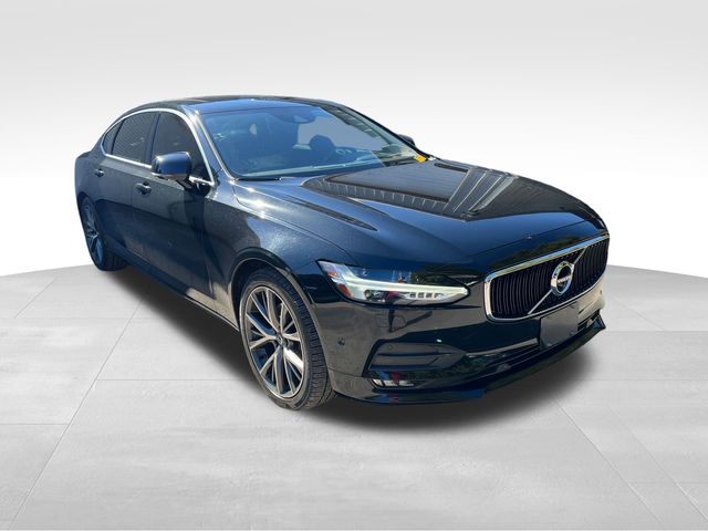 2018 Volvo S90 T5 Momentum 2