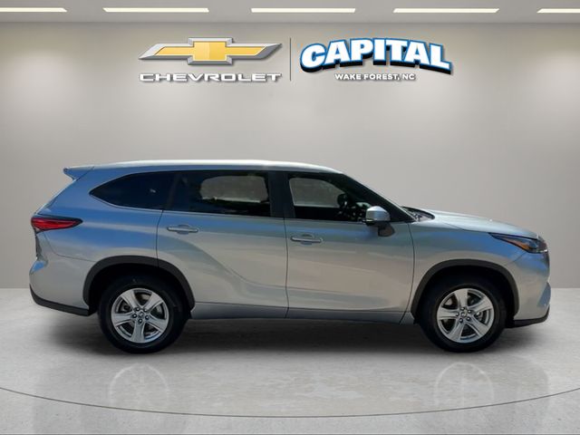 Used 2023 Silver Toyota LE image 6