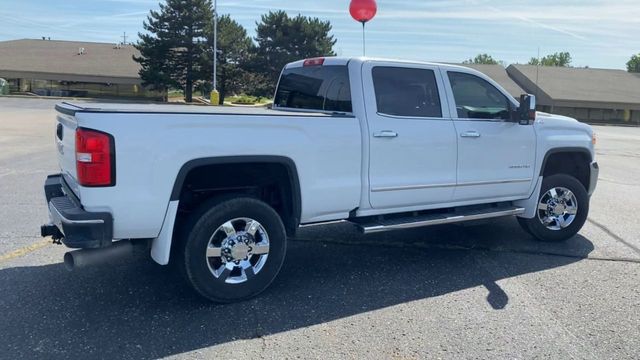 2019 GMC Sierra 3500HD SLT 8