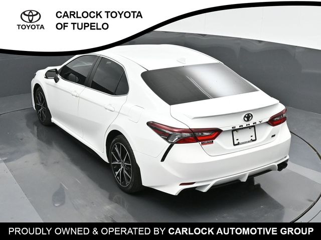 2021 Toyota Camry SE 32