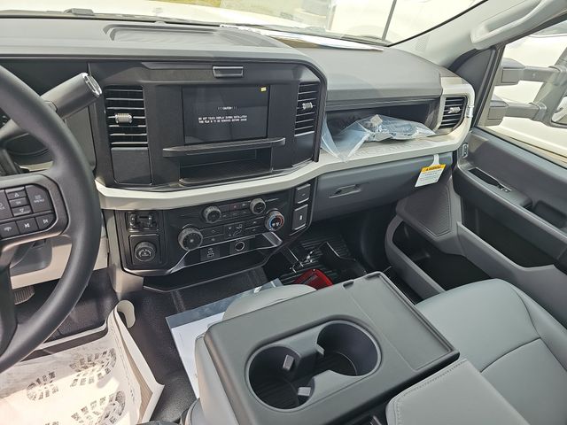 New 2026 White Ford 8' SERVICE BODY image 11