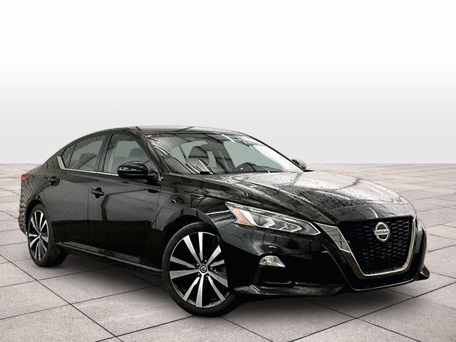 2021 Nissan Altima 2.5 SR Black at Bob Ruth Ford