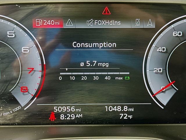 Thumbnail: 2022 Audi Q5 - 12