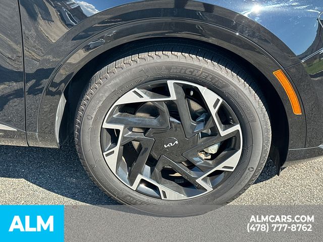 Used 2025 Black Kia SX-Prestige image 14