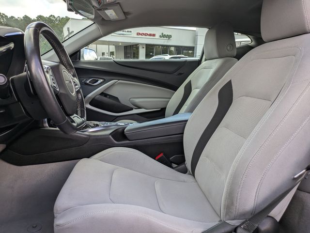 2023 Chevrolet Camaro RWD Coupe 1LT