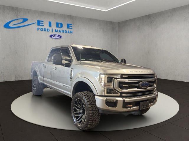  2022 Ford F-350 Super Duty Platinum Crew Cab 4WD   