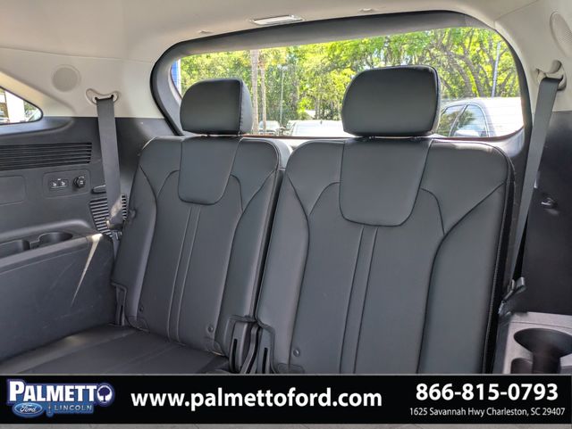 used 2022 Kia Sorento car, priced at $27,979