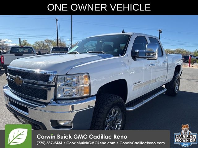 Summit White 2012 Chevrolet Silverado 2500HD LTZ Crew Cab 4WD Pickup Truck Four-Wheel Drive 6-Speed Automatic