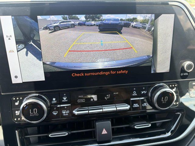 Used 2024 Toyota Highlander SUV