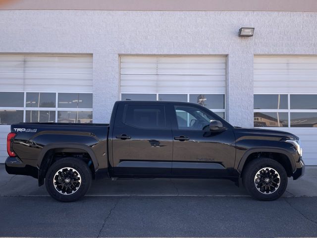 Midnight Black Metallic 2026 Toyota Tundra Pickup Truck Four-Wheel Drive Automatic