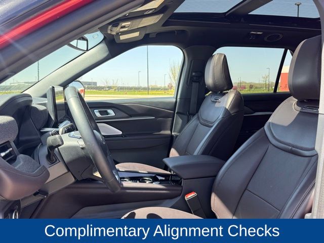 2025 Ford Explorer Platinum