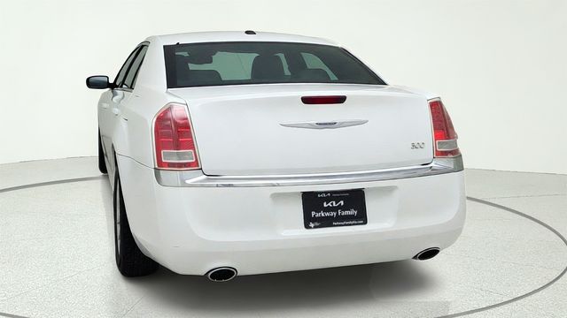 2014 Chrysler 300 Base White at Autostrade
