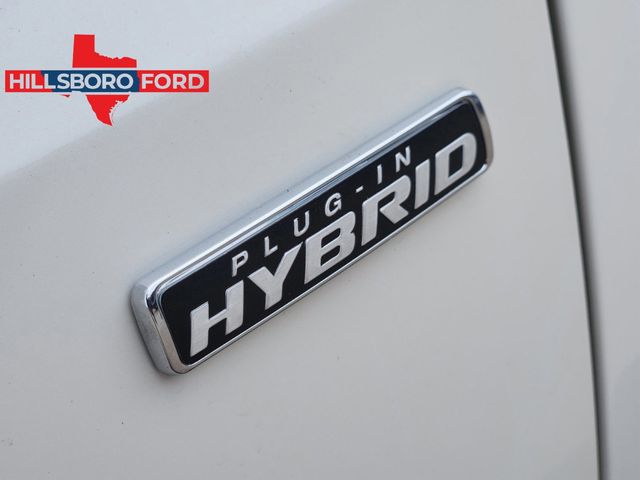 2025 Ford Escape Plug-In Hybrid 7