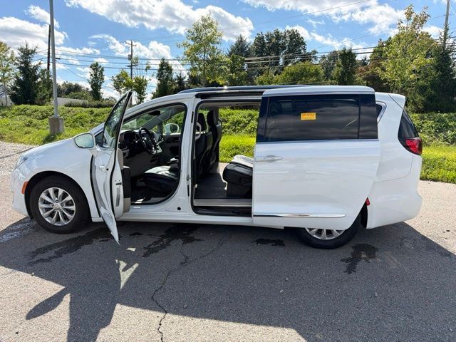 2019 Chrysler Pacifica Touring L White at Bob Ruth Ford