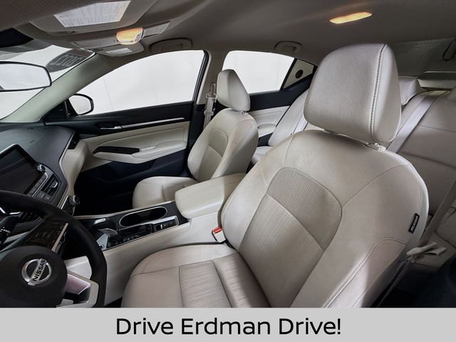 Used 2022 Nissan Altima Sedan