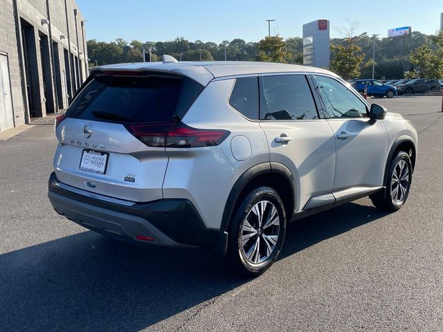 2021 Nissan Rogue SV 3