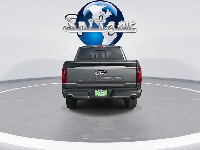 New 2026 Gray Ford XLT image 8