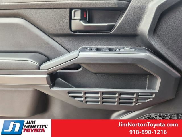 2026 Toyota Tacoma SR5 - Photo 20