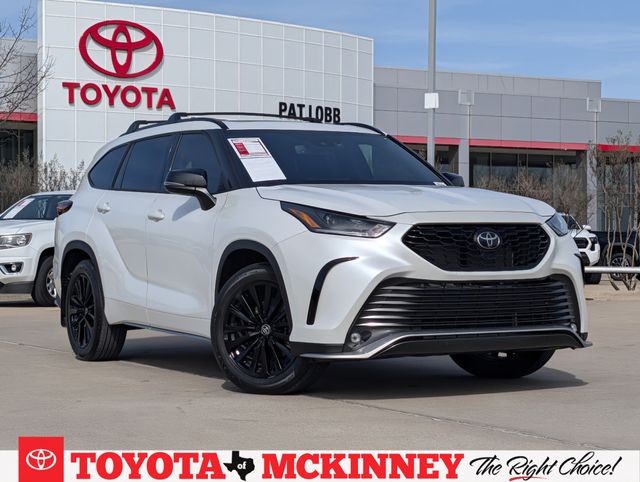 Pearl 2025 Toyota Highlander XSE AWD SUV / Crossover All-Wheel Drive 8-Speed Automatic